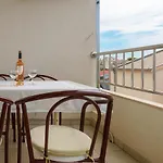 Sea View For 2-3 People - Family Башка-Вода