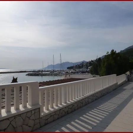 Апартаменты Sea View For 2-3 People - Family *
