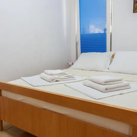 Sea View For 2-4 People - Family